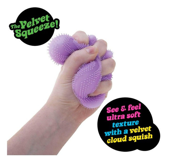 Wonder Waves Fuzz Ball Ne