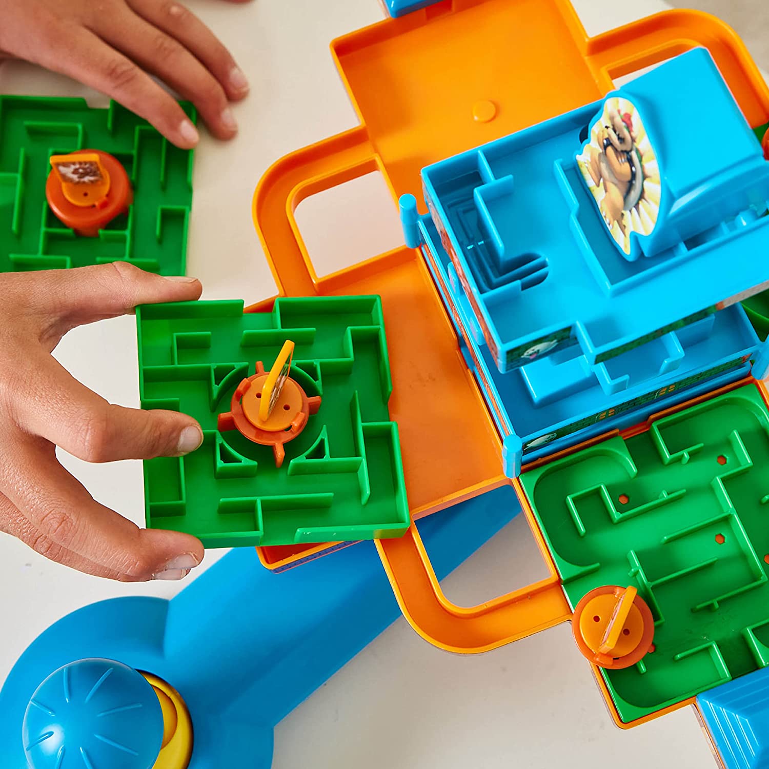 * Super Mario Maze Game D